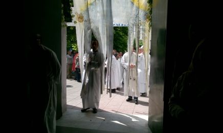 La misa por Juan Viroche en el Santuario di San Cayetano de Buenos Aires