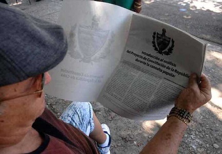 LOS OBISPOS DE CUBA TAMBIÉN DARÁN SU OPINIÓN SOBRE LA REFORMA DE LA CONSTITUCIÓN. Primeros pronunciamientos y críticas individuales, y pronto, una carta colectiva