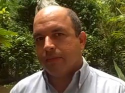 FRANCISCO VISTO DESDE CUBA. Entrevista a Orlando Márquez, director de Palabra Nueva: El Papa, el futuro, las reformas, los muros que caen…