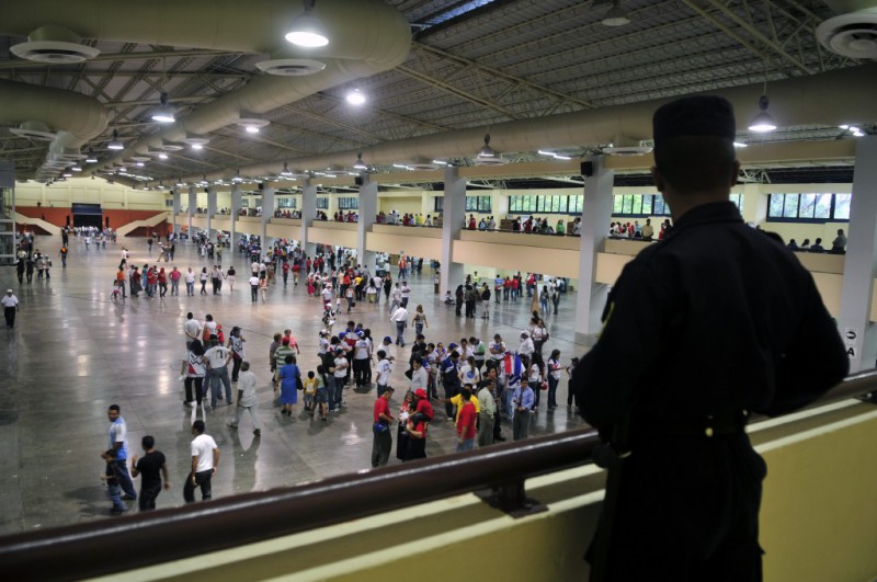 VIGILIA ELECTORAL EN AMERICA CENTRAL. De los siete países que votan en 2014, El Salvador y Costa Rica son los primeros. Se perfila una continuidad de izquierda VIGILIA ELECTORAL EN AMERICA CENTRAL. De los siete países que votan en 2014, El Salvador y Costa Rica son los primeros. Se perfila una continuidad de izquierda