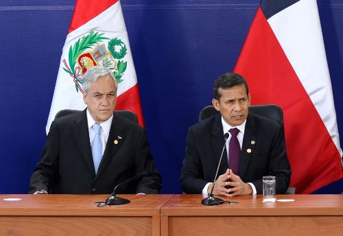 ESPERANDO A LA CORTE. El lunes se dará a conocer el veredicto de La Haya sobre la controversia territorial entre Chile y Perú. Tensión por las nubes ESPERANDO A LA CORTE. El lunes se dará a conocer el veredicto de La Haya sobre la controversia territorial entre Chile y Perú. Tensión por las nubes