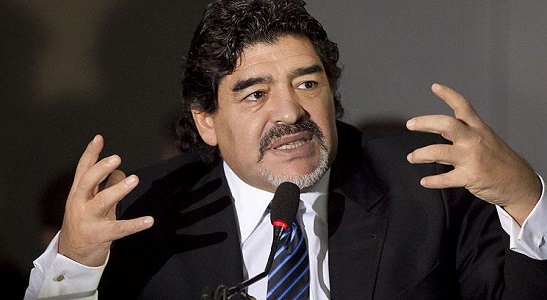 FÚTBOL & POLÍTICA. La receta de Maradona, que será comentarista del mundial de fútbol para la cadena de televisión TeleSUR
