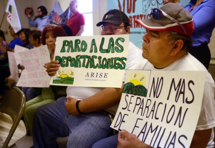 Protesta de inmigrantes contra las expulsiones - Foto AP