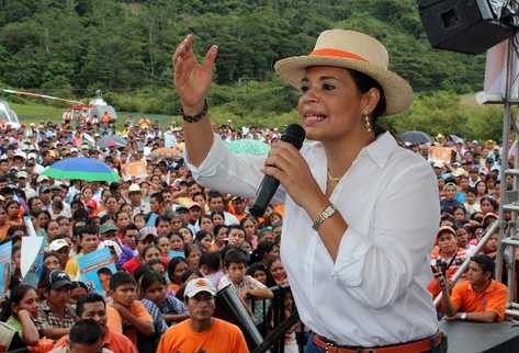 ¿EL PAPA EN GUATEMALA? La invitación fue cursada y la respuesta –por ahora solo una frase- no se hizo esperar.