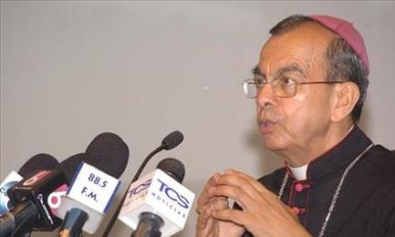 BUENAS NOTICIAS PARA ROMERO. Un anuncio esperado desde hace veinte años. Monseñor Rosa Chávez: “El Papa está muy contento”