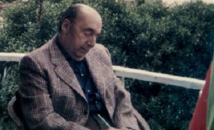 ENCUENTRAN POEMAS INÉDITOS DE NERUDA. Son veinte poemas desconocidos hasta ahora. Serán publicados a fines de 2014