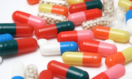 BRASIL. LA INDUSTRIA FARMACÉUTICA EMIGRA A CUBA. El país sudamericano radicará industrias farmacéuticas en la isla para producir sustancias genéricas básicas BRASIL. LA INDUSTRIA FARMACÉUTICA EMIGRA A CUBA. El país sudamericano radicará industrias farmacéuticas en la isla para producir sustancias genéricas básicas