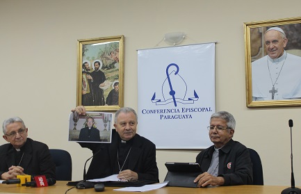 EL PAPA FRANCISCO Y LOS VIAJES LATINOAMERICANOS. El representante del Papa en el Paraguay aclara: no habrá viaje en 2015 sino en 2016, junto con los países vecinos. Pero después de las elecciones en Argentina