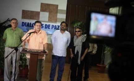 EFECTOS. Primera consecuencia del deshielo USA-Cuba: las FARC anuncian un cese al fuego unilateral desde el 20 de diciembre