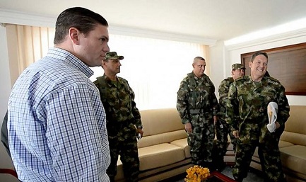 RECUPERÓ LA LIBERTAD EL GENERAL SECUESTRADO POR LAS FARC. Se reanudan las negociaciones con el triunfo de los “políticos” sobre los “militares”