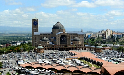 AÑO RECORD EN APARECIDA. En diciembre se superaron los 12 millones de visitantes en el santuario brasileño