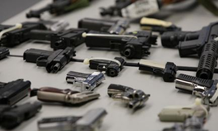 ARMADOS HASTA LOS DIENTES. 15 millones de armas en el territorio mexicano. La Iglesia contra la reforma de la Ley para la portación de armas