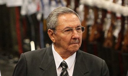 RAÚL CASTRO ESTARÁ EL DOMINGO EN EL VATICANO. El encuentro del Papa con el presidente cubano será “estrictamente privado”. Francisco le devolverá la visita en septiembre