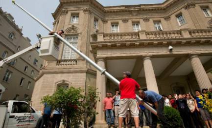 REGRESO DE LOS ANDES CON UN OJO PUESTO EN CUBA. Washington y La Habana reabren sus respectivas embajadas y esperan a Francisco