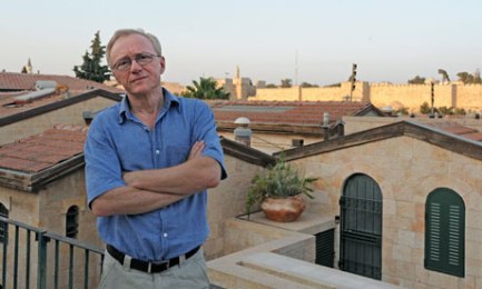 DAVID GROSSMAN: EL PODER DE LA AMISTAD. En una entrevista telefónica a la revista “Letras Libres” de Mexico el escritor israelí habla sobre Gran Cabaret