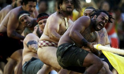 Juego de la soga. Foto Reuters/Ueslei Marcelino