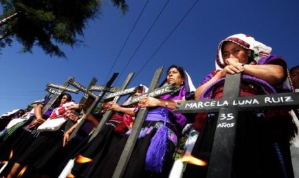 LA IGLESIA DEL CHIAPAS RECUERDA LOS MÁRTIRES DE ACTEAL. Y ESPERA A FRANCISCO. Hace 18 años 45 indígenas fueron asesinados por paramilitares mientras rezaban. «los autores todavía están libres»