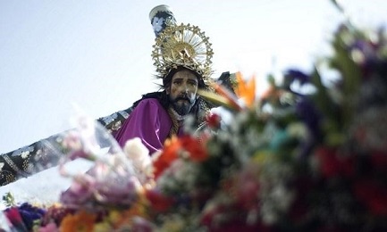 CRISTO GENERAL DEL EJÉRCITO. Las Fuerzas Armadas de Guatemala quieren conferir el máximo grado militar a una antigua escultura, pero el arzobispo se opone