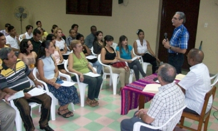 SER EMPRESARIO EN CUBA. Vademecum para el que quiere trabajar por cuenta propia con la esperanza de no fracasar en el intento