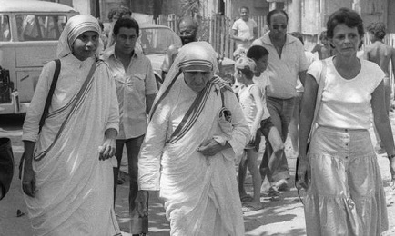 LA QUE MAS QUIEREN LOS LATINOAMERICANOS. La canonización de Madre Teresa de Calcuta acerca el Jubileo de la Misericordia a los pueblos de América Latina