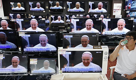 Tres años de pontificado en el mundo digital