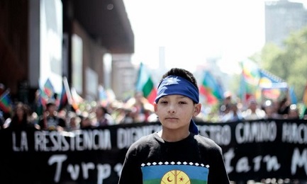 LA INTIFADA DE LOS MAPUCHE. El conflicto que enfrenta a las comunidades indígenas del sur de Chile con agricultores y empresarios va en aumento. Llamamiento de los religiosos que viven en la región