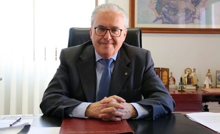 RAZONANDO SOBRE CLERICALISMO Y OTRAS INSIDIAS. Entrevista a Guzmán Carriquiry, vicepresidente de la Comisión pontificia para América Latina