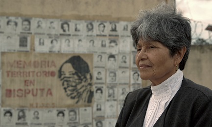 SPIELBERG Y LA MASACRE DE LAS “DOS ERRAS”. El popular director estadounidense da voz a una de las peores masacres de civiles que ocurrieron en Guatemala