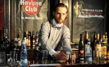 Una de las tantas reproducciones del bar cubano que dio el nombre a la marca