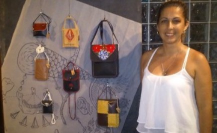 CUBA FASHION. En la Isla que está cambiando, algunos intentan conjugar revolución y moda. El caso de Yohosory Cardo y sus carteras