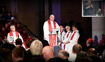 El Papa en Suecia. En el recuadro, Bergoglio presenta el libro de Methol Ferré en Buenos Aires el 16 de mayo de 2009