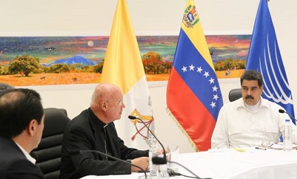 PRELIMINARES DE DIÁLOGO EN VENEZUELA. Se inauguró la mesa de negociaciones entre el gobierno y la oposición. Con algunas ausencias. El team vaticano se amplía
