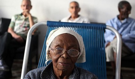 VIVIR EN CUBA, VIVIR MUCHOS AÑOS. Más de dos mil cubanos superan los cien años, y tres de ellos ya festejan entre 113 y 115 abriles