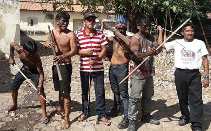 Un grupo de “Guardianes Guajajaras” (Foto Guajajara Guardians)