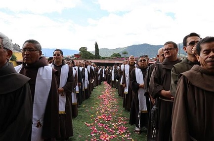 Franciscanos de fiesta