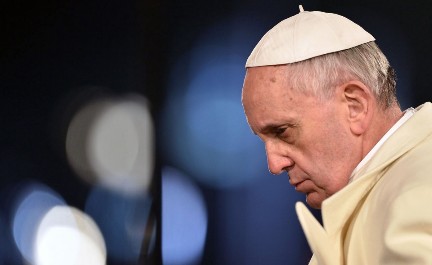 MEA CULPA DEL PAPA. Convoca a Roma a los obispos chilenos y a los que acusan al obispo Barros. Me he equivocado «por falta de información veraz y equilibrada»