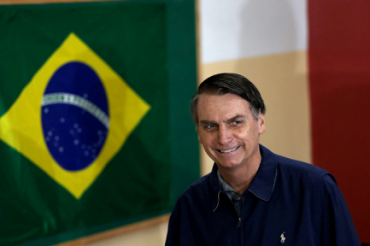 LA NUEVA DERECHA LATINOAMERICANA FIRMADA POR BOLSONARO. No es hija de las transiciones democráticas de fin de siglo sino de una genuina nostalgia por los regímenes militares y anticomunistas de la Guerra Fría