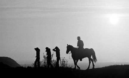 MÁS DE 400 MIL MEXICANOS DEPORTADOS POR TRUMP EN DOS AÑOS. Y el que intenta volver arriesga tres años de cárcel